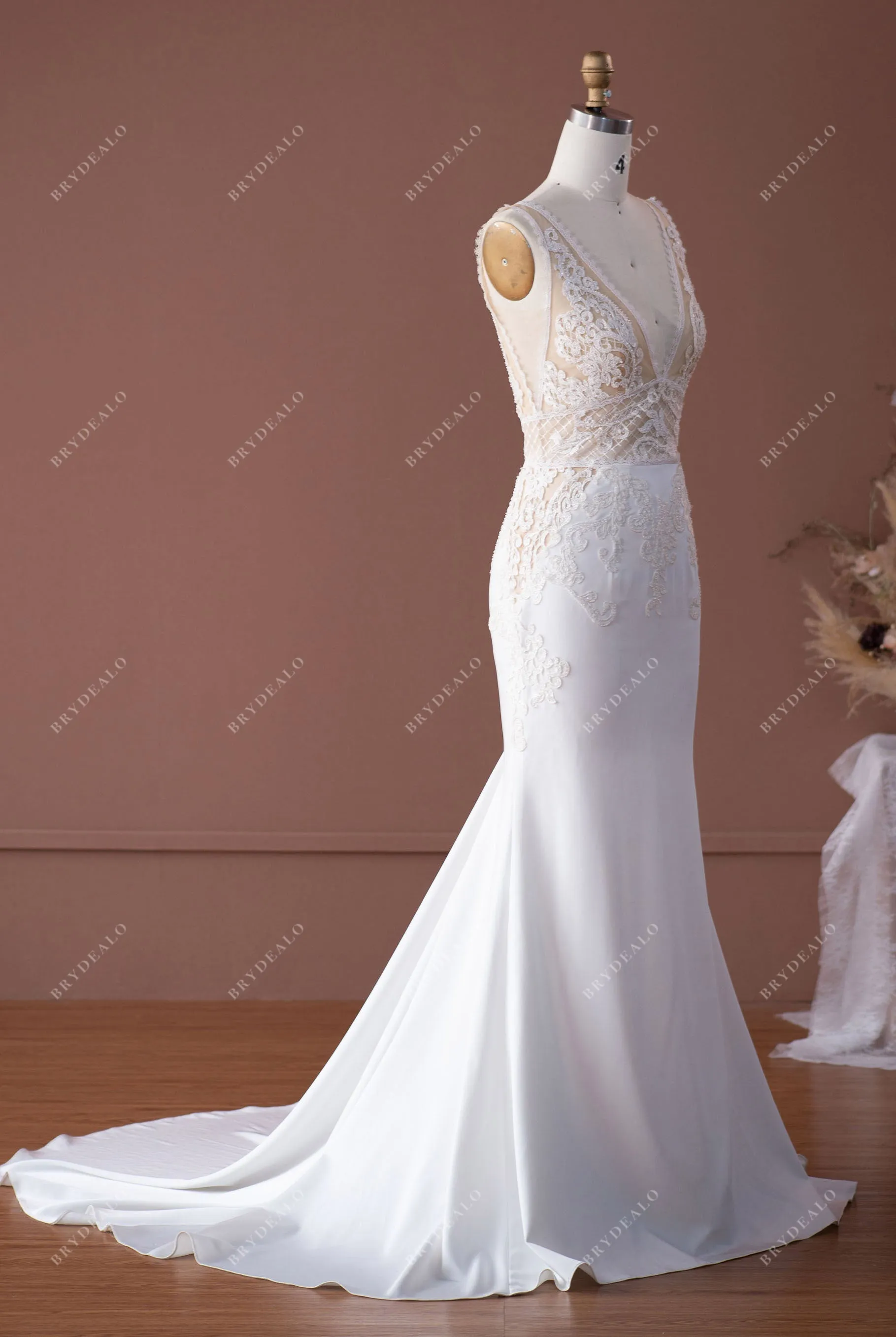 Alluring Lace Satin Mermaid Bridal Dress